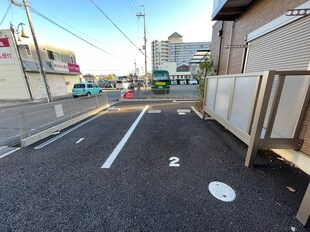 鷹飼マンションの物件外観写真